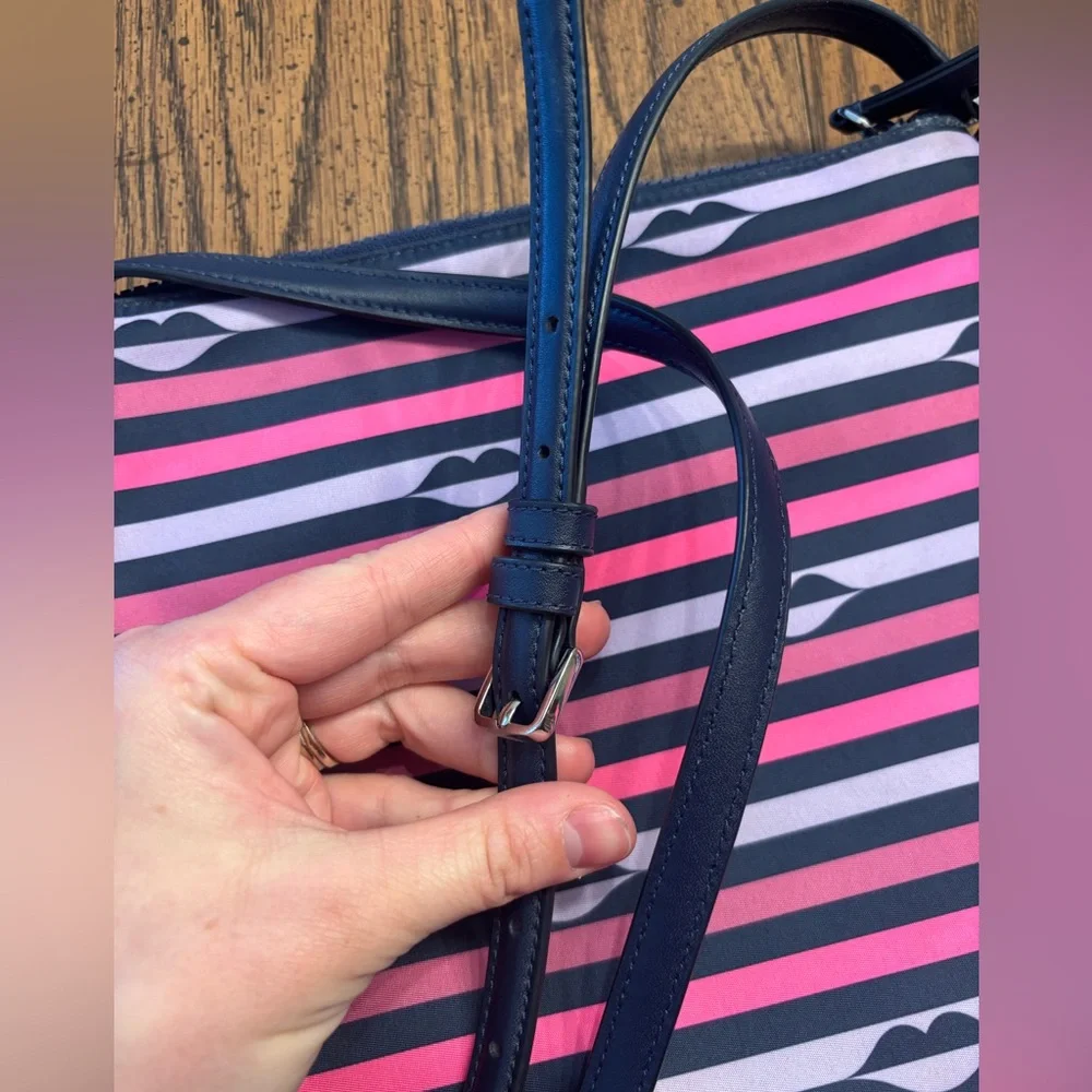 Kate Spade Jae Nylon Crossbody Handbag lips design - Picture 9 of 15